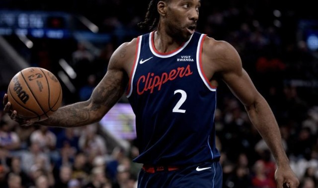 伦纳德谈阿德巴约83分：简直不可思议，这是他多年努力的结果