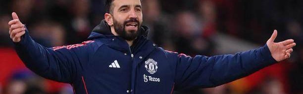 九州体育-阿莫林解释换下加纳乔 承认曼联低位防守时更舒服